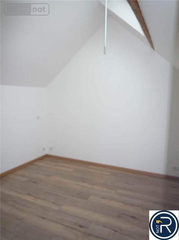 Location appartement Montsûrs 53150 Mayenne 94 m2  550 euros