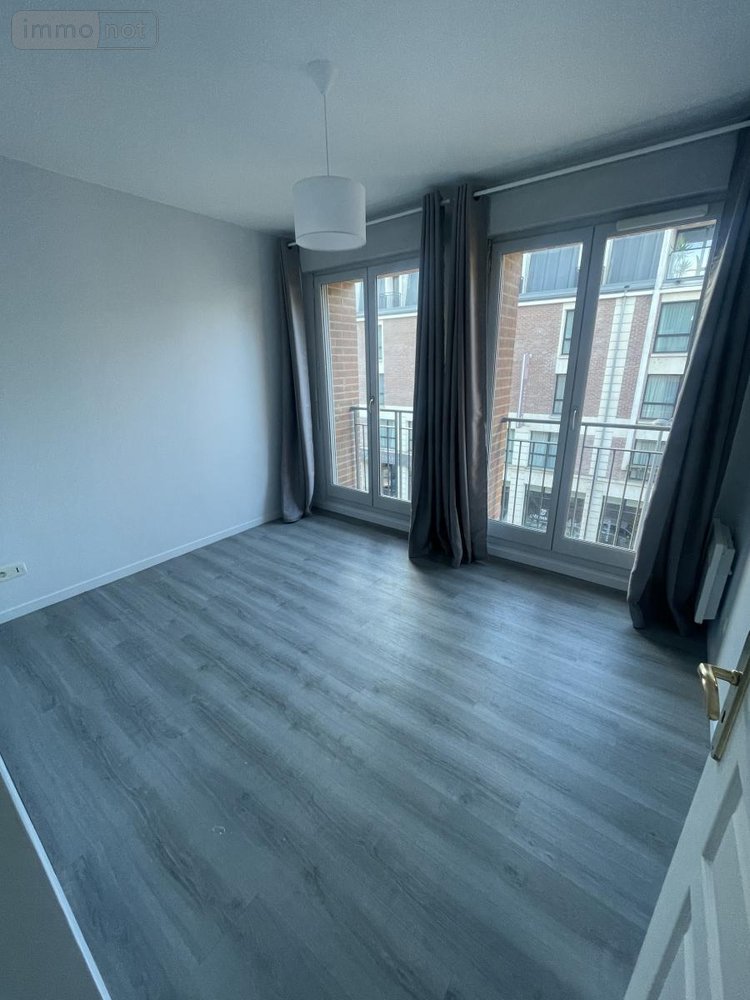 Location appartement Amiens 80000 Somme 82 m2 3 pièces 980 euros
