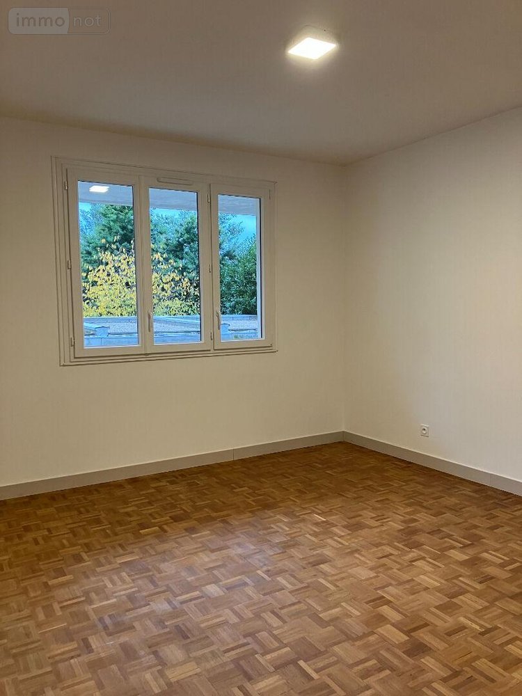 Location appartement Rennes 35000 Ille-et-Vilaine 90 m2 4 pièces 1219 euros