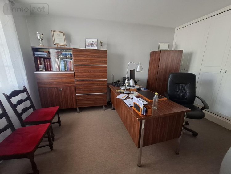 Maison a vendre Saintes 17100 Charente-Maritime 147 m2 8 pièces 374000 euros