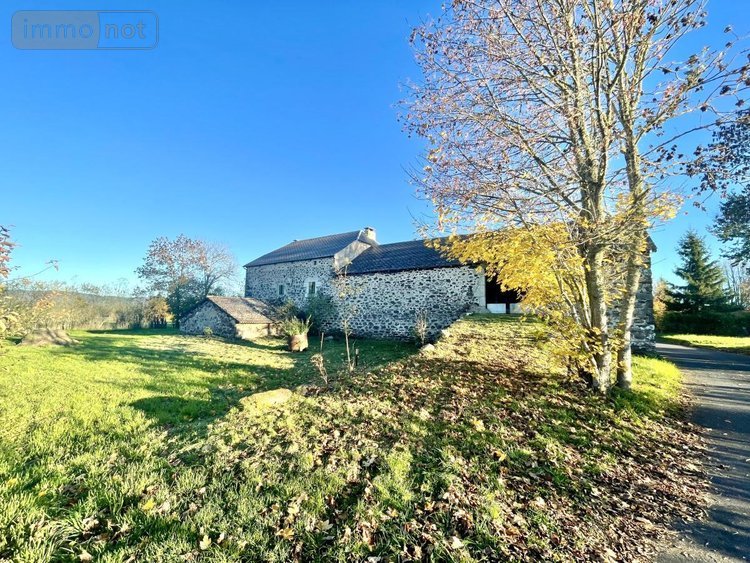 Maison a vendre Val-d'Arcomie 15320 Cantal 441 m2 12 pièces 365000 euros