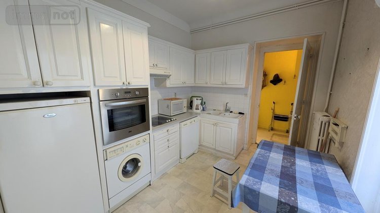 Appartement a vendre Vichy 03200 Allier 135 m2  377280 euros