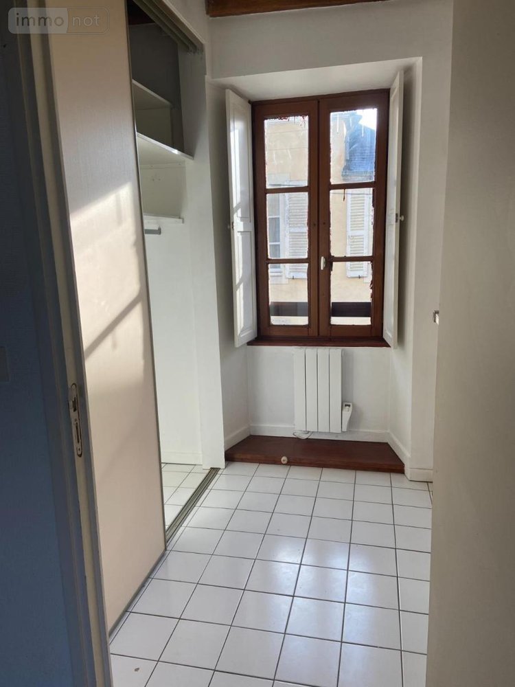 Location appartement Laval 53000 Mayenne 48 m2  480 euros