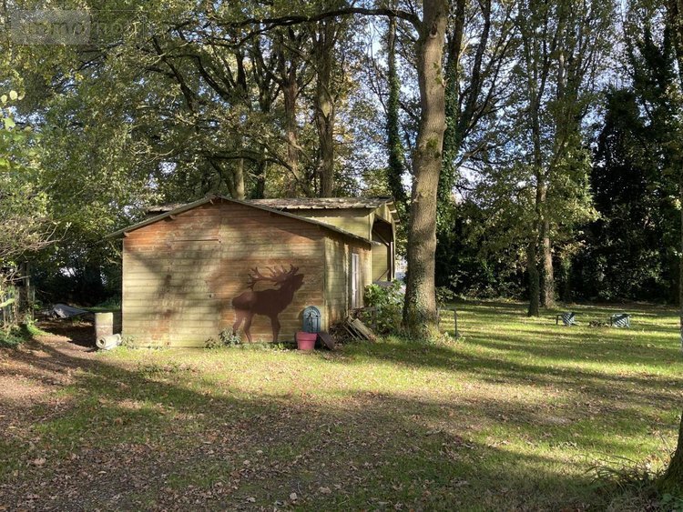 Fonds et murs commerciaux a vendre Locminé 56500 Morbihan 200 m2  364760 euros