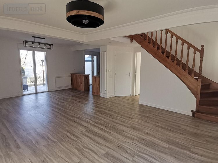 Maison a vendre Noyal-sur-Vilaine 35530 Ille-et-Vilaine 96 m2 6 pièces 349990 euros
