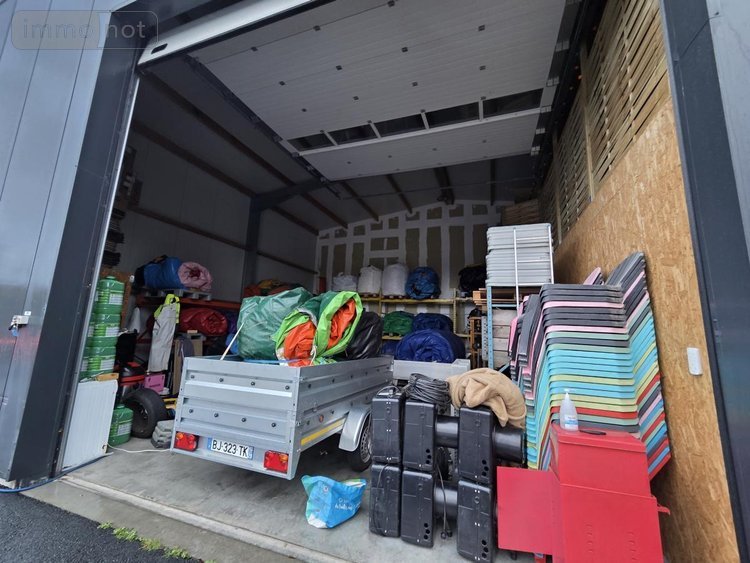 Fonds et murs commerciaux a vendre Plouigneau 29610 Finistère 288 m2  364400 euros