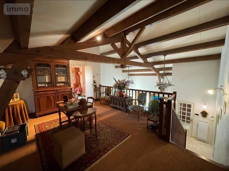 Maison a vendre Bourg-en-Bresse 01000 Ain 220 m2 7 pièces 320000 euros