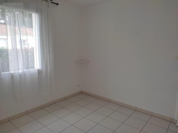Location maison Challans 85300 Vendée 100 m2 4 pièces 880 euros
