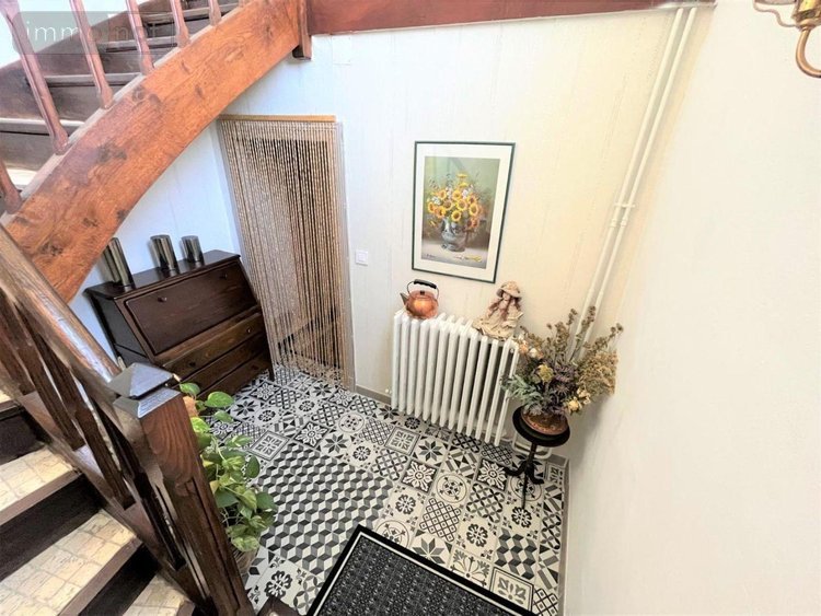 Maison a vendre Montredon 46270 Lot 220 m2 8 pièces 157500 euros