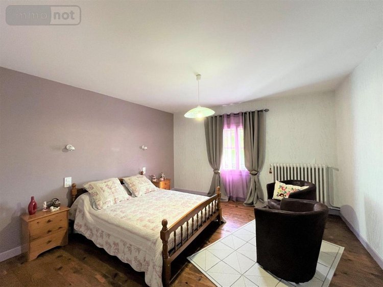 Maison a vendre Montredon 46270 Lot 220 m2 8 pièces 178100 euros