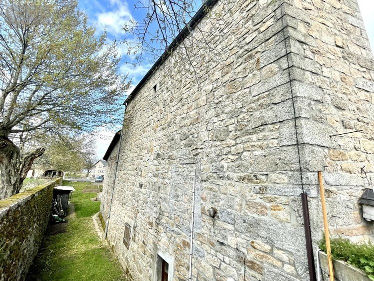 Maison a vendre Saint-Chély-d'Apcher 48200 Lozère 45 m2  89000 euros