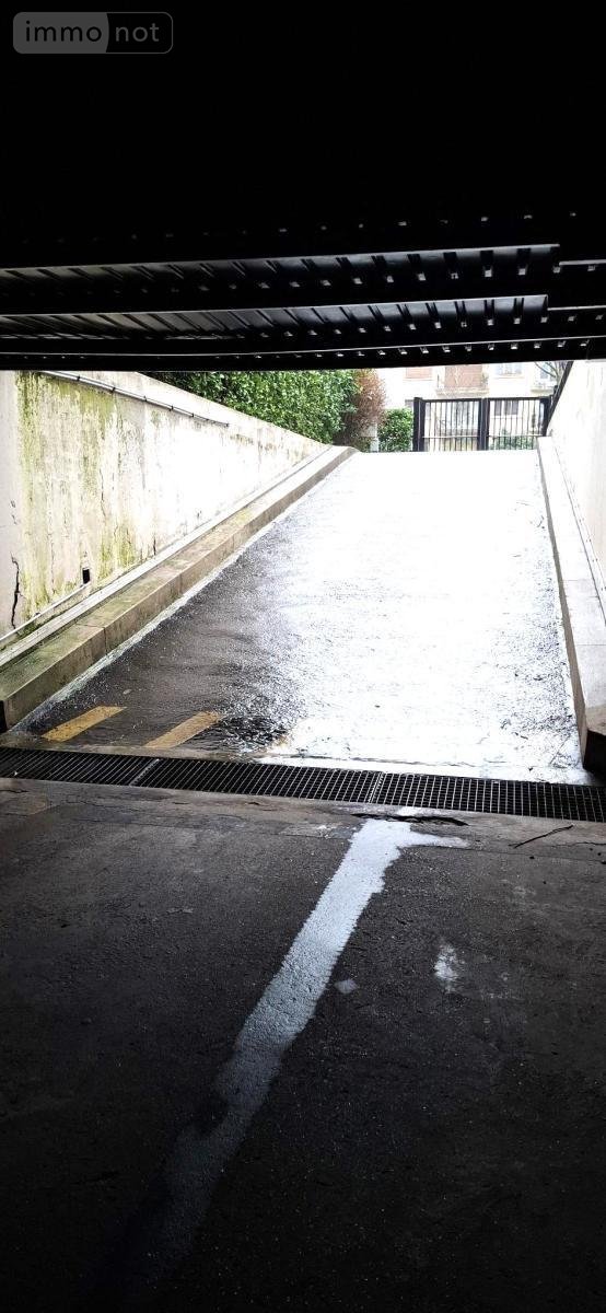 Garage et parking a vendre Neuilly-sur-Seine 92200 Hauts-de-Seine 11 m2  26500 euros