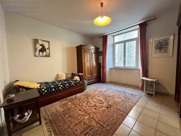 Appartement a vendre Saint-Flour 15100 Cantal 120 m2  95000 euros