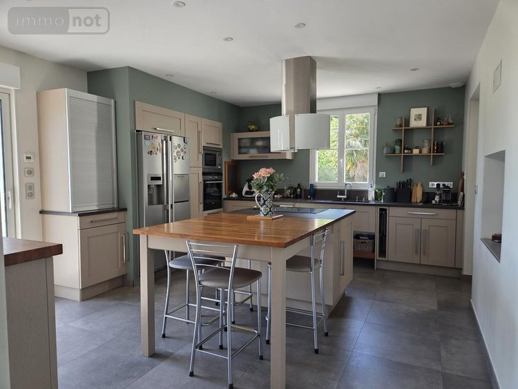 Maison a vendre Château-Gontier-sur-Mayenne 53200 Mayenne 193 m2 8 pièces 456200 euros