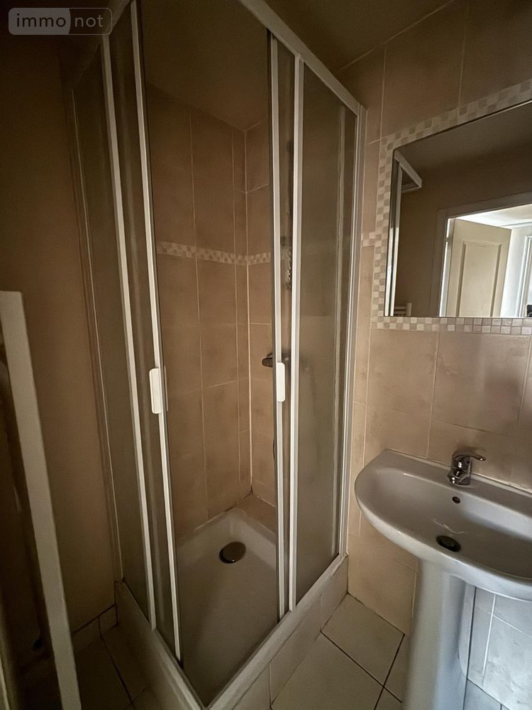 Location appartement Laval 53000 Mayenne 64 m2 3 pièces 650 euros