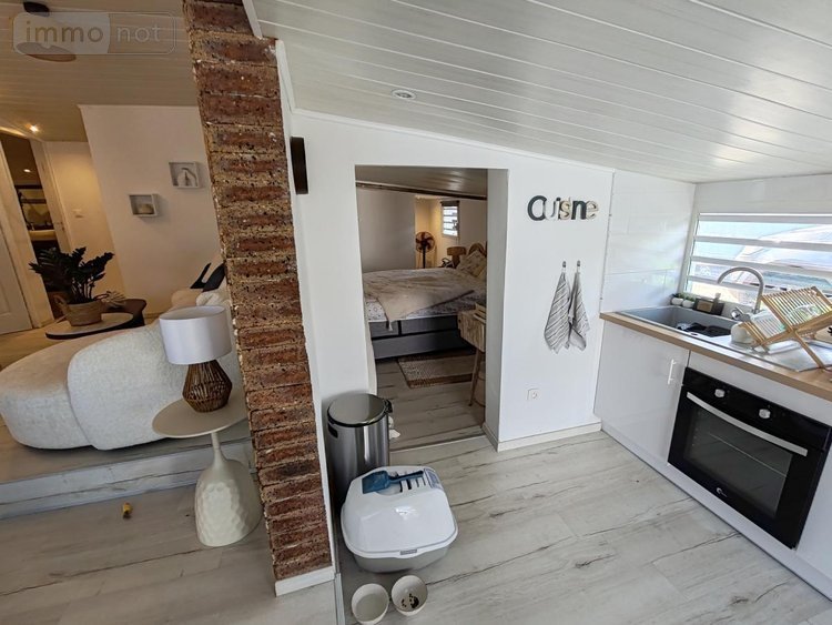 Divers a vendre Le Tampon 97430 Réunion 212 m2  417500 euros