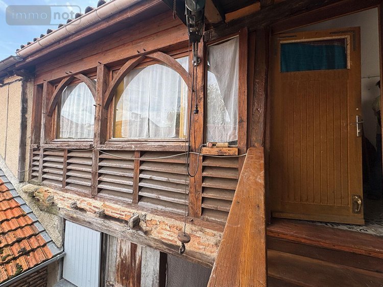 Immeuble a vendre Figeac 46100 Lot 260 m2  260500 euros