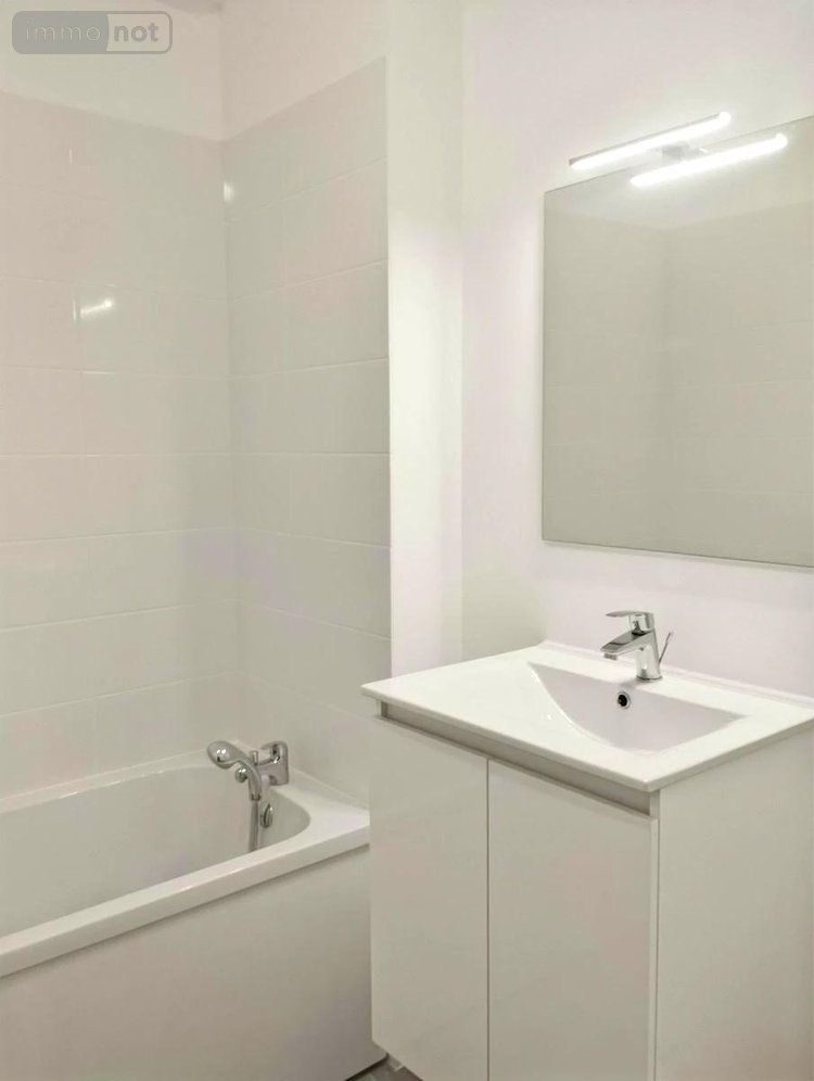 Location appartement Soliers 14540 Calvados 72 m2 3 pièces 970 euros