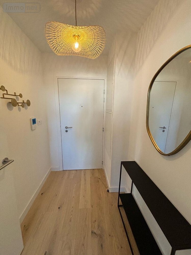 Location appartement Rennes 35000 Ille-et-Vilaine 39 m2 2 pièces 750 euros