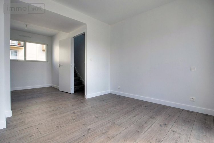 Location maison Rennes 35000 Ille-et-Vilaine 156 m2 7 pièces 2518 euros