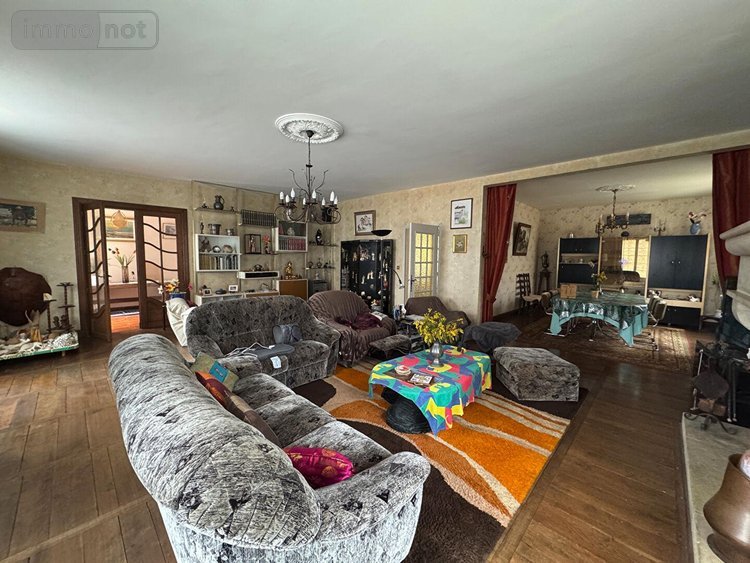 Maison a vendre Figeac 46100 Lot 336 m2 11 pièces 497400 euros