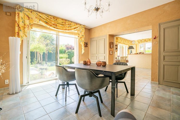 Maison a vendre Saint-Grégoire 35760 Ille-et-Vilaine 241 m2 9 pièces 995000 euros