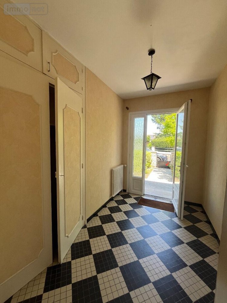 Maison a vendre Montreuil-Bellay 49260 Maine-et-Loire 85 m2 3 pièces 137200 euros