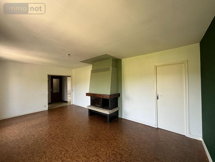 Maison a vendre Bagnac-sur-Célé 46270 Lot 117 m2 6 pièces 116300 euros