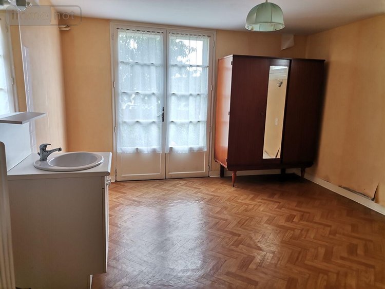 Maison a vendre Montfort-sur-Meu 35160 Ille-et-Vilaine 86 m2 5 pièces 230560 euros