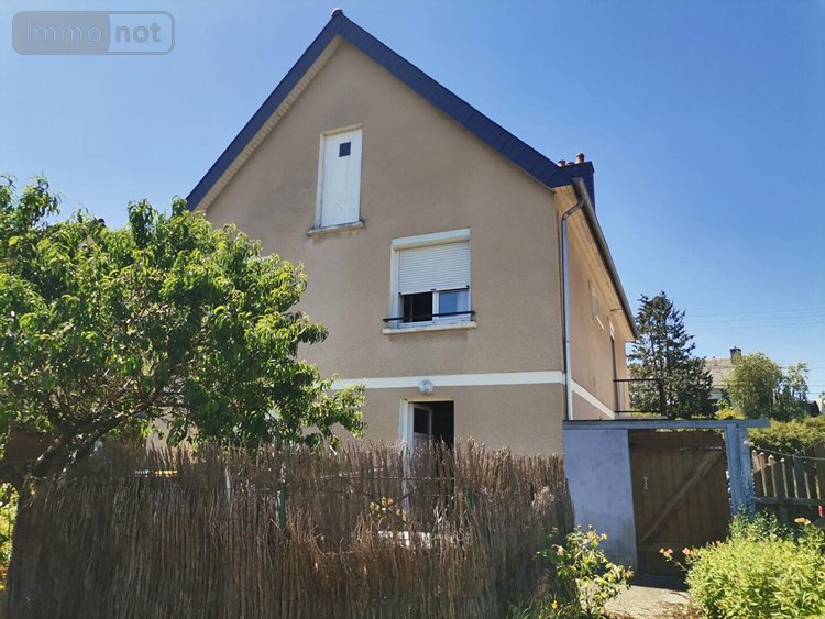 Maison a vendre Montfort-sur-Meu 35160 Ille-et-Vilaine 86 m2 5 pièces 230560 euros