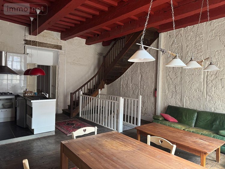 Maison a vendre Lacapelle-Marival 46120 Lot 141 m2 6 pièces 157500 euros