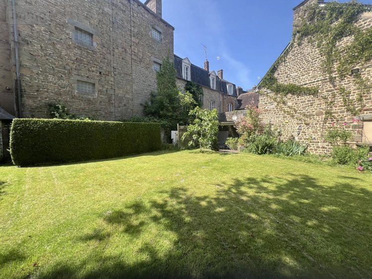 Maison a vendre La Ferté Macé 61600 Orne 260 m2 10 pièces 209500 euros