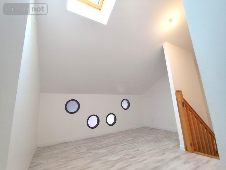 Maison a vendre Saint-Saturnin-sur-Loire 49320 Maine-et-Loire 215 m2 10 pièces 390000 euros