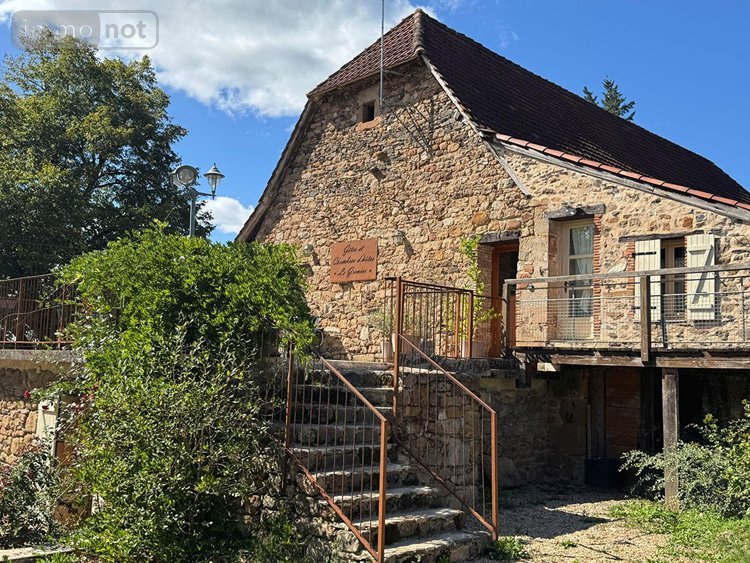 Maison a vendre Saint-Maurice-en-Quercy 46120 Lot 489 m2 14 pièces 843000 euros