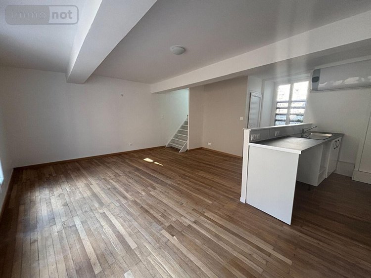 Maison a vendre Doué-en-Anjou 49700 Maine-et-Loire 80 m2 4 pièces 126880 euros