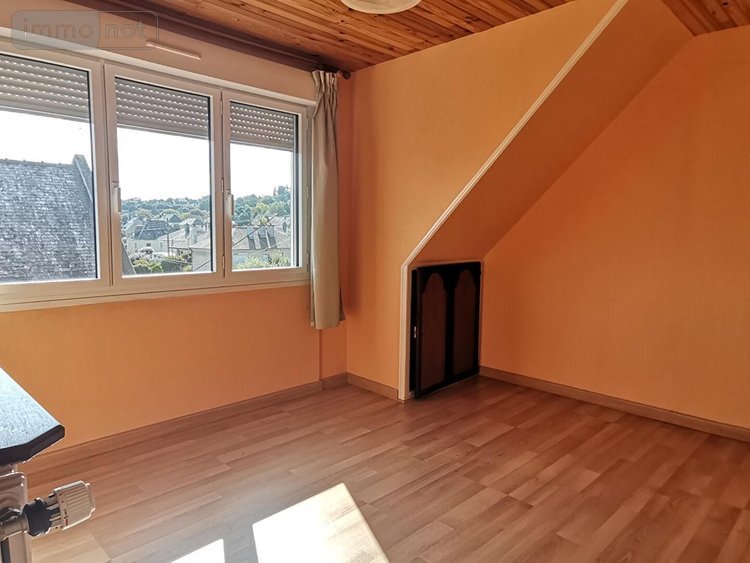 Maison a vendre Montfort-sur-Meu 35160 Ille-et-Vilaine 115 m2 7 pièces 241040 euros