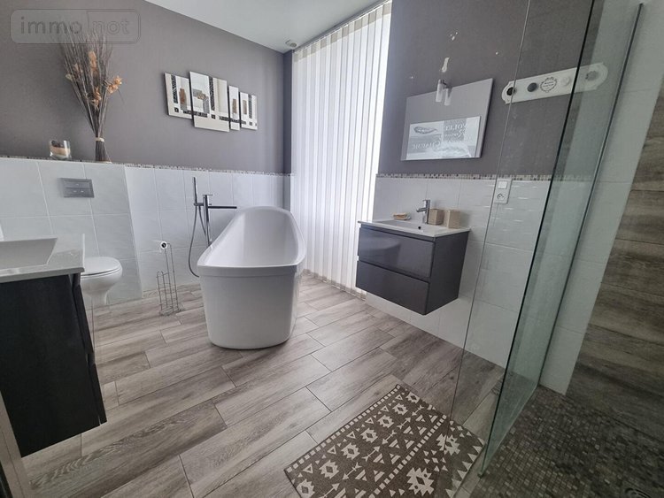 Maison a vendre Isigny-le-Buat 50540 Manche 288 m2 8 pièces 497900 euros