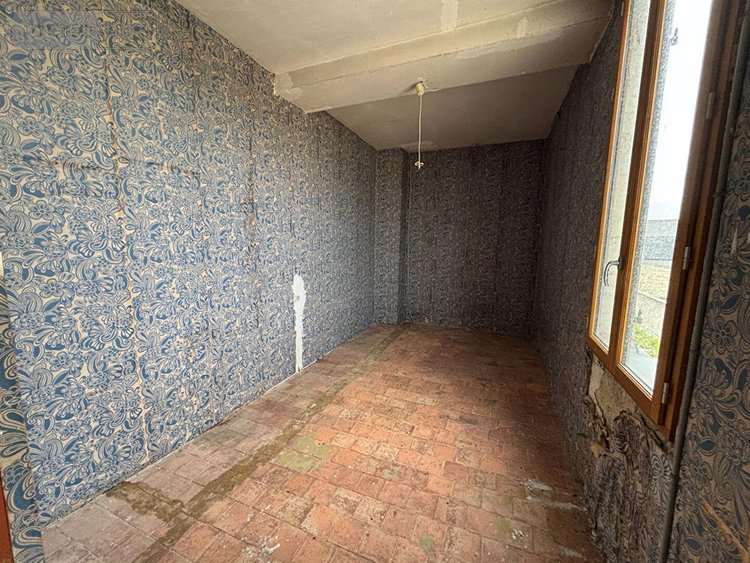 Maison a vendre Montreuil-Bellay 49260 Maine-et-Loire 130 m2 7 pièces 116400 euros