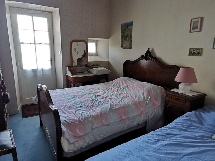 Maison a vendre Montfort-sur-Meu 35160 Ille-et-Vilaine 169 m2 7 pièces 335360 euros