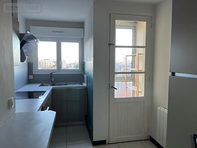 Location appartement Rennes 35000 Ille-et-Vilaine 58 m2 2 pièces 697 euros