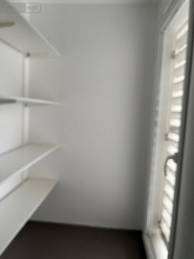 Location appartement Rennes 35000 Ille-et-Vilaine 49 m2 2 pièces 800 euros