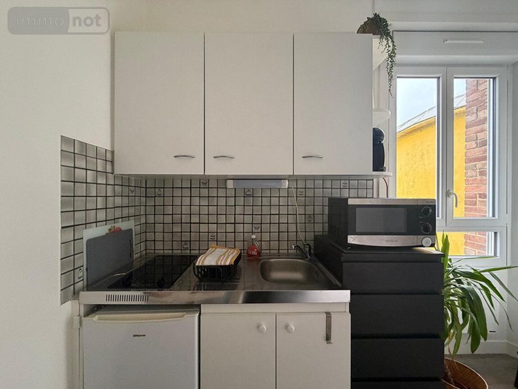 Immeuble a vendre Rennes 35000 Ille-et-Vilaine 480 m2  1417500 euros