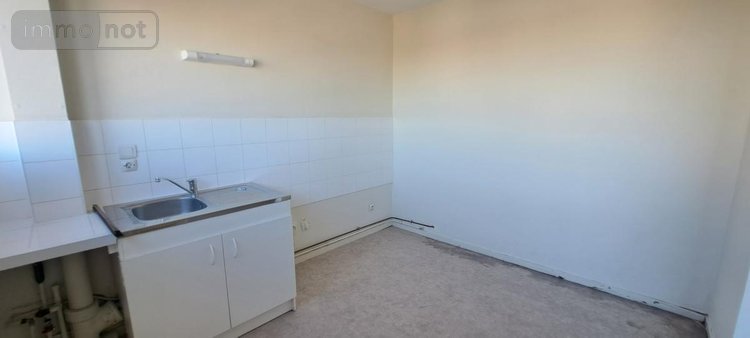Appartement a vendre Angers 49000 Maine-et-Loire 38 m2 1 pièce 94500 euros