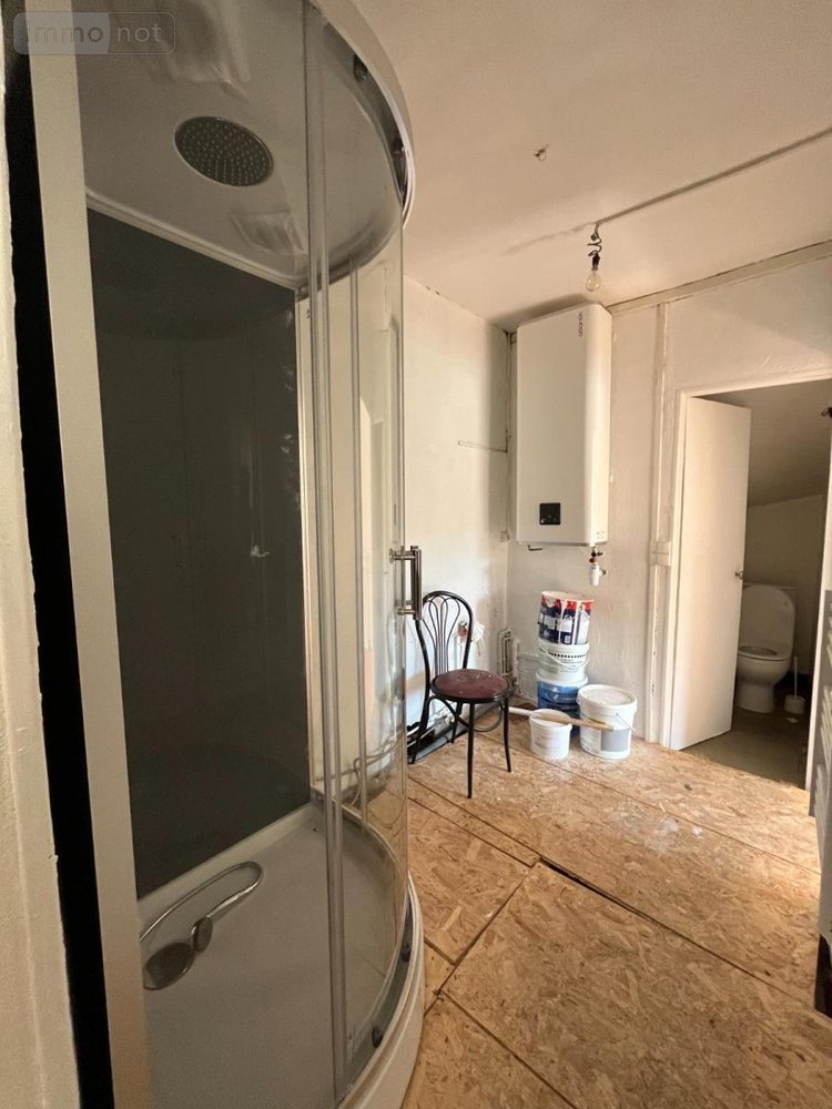 Fonds et murs commerciaux a vendre Le Houlme 76770 Seine-Maritime 128 m2  138000 euros