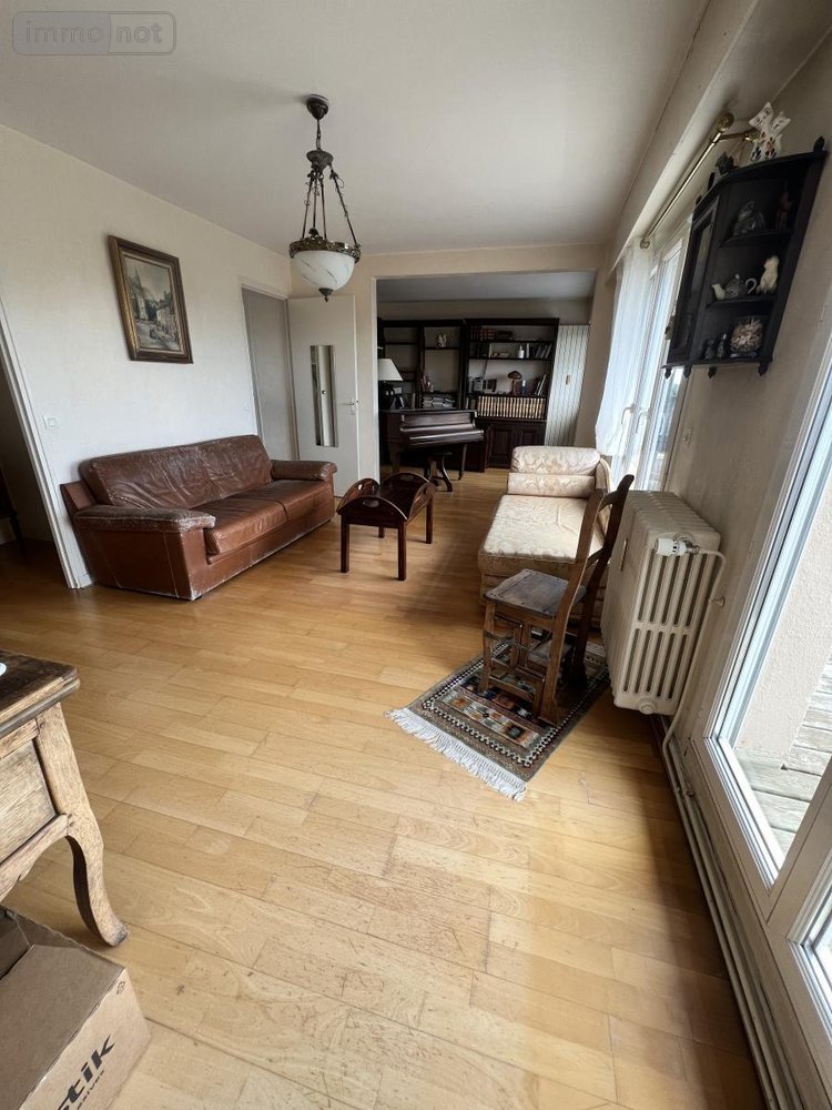 Appartement a vendre Lamballe-Armor 22400 Côtes-d'Armor 71 m2 3 pièces 222600 euros