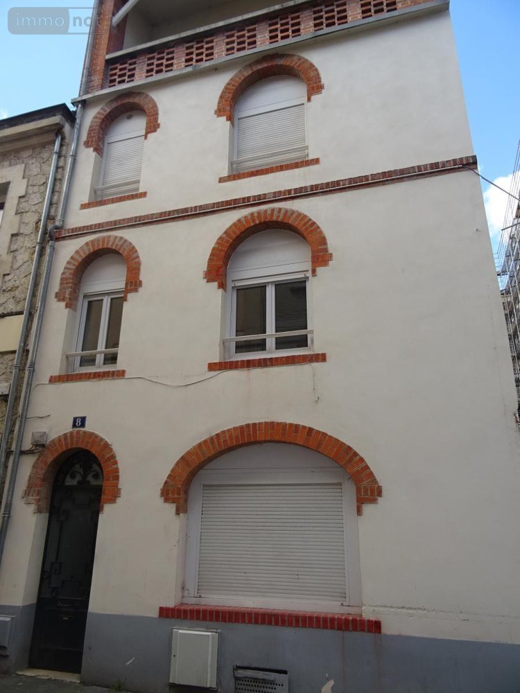 Location appartement Reims 51100 Marne 18 m2 1 pièce 500 euros