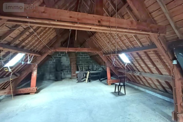 Maison a vendre Malguénac 56300 Morbihan 250 m2  137800 euros