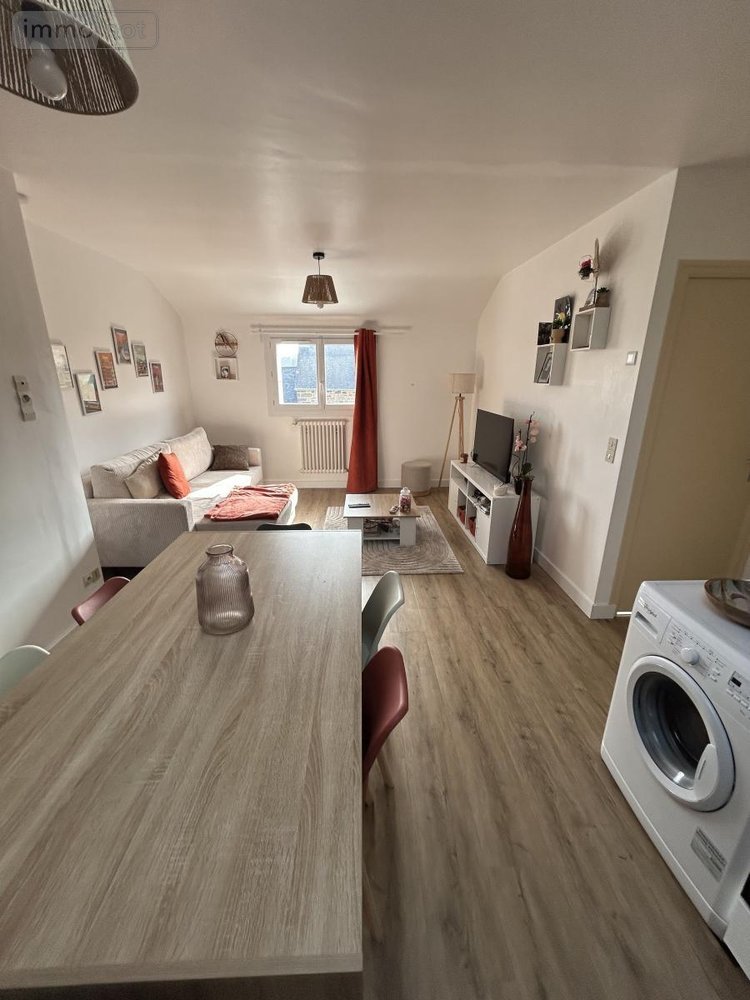 Immeuble a vendre Yffiniac 22120 Côtes-d'Armor 331 m2  689000 euros