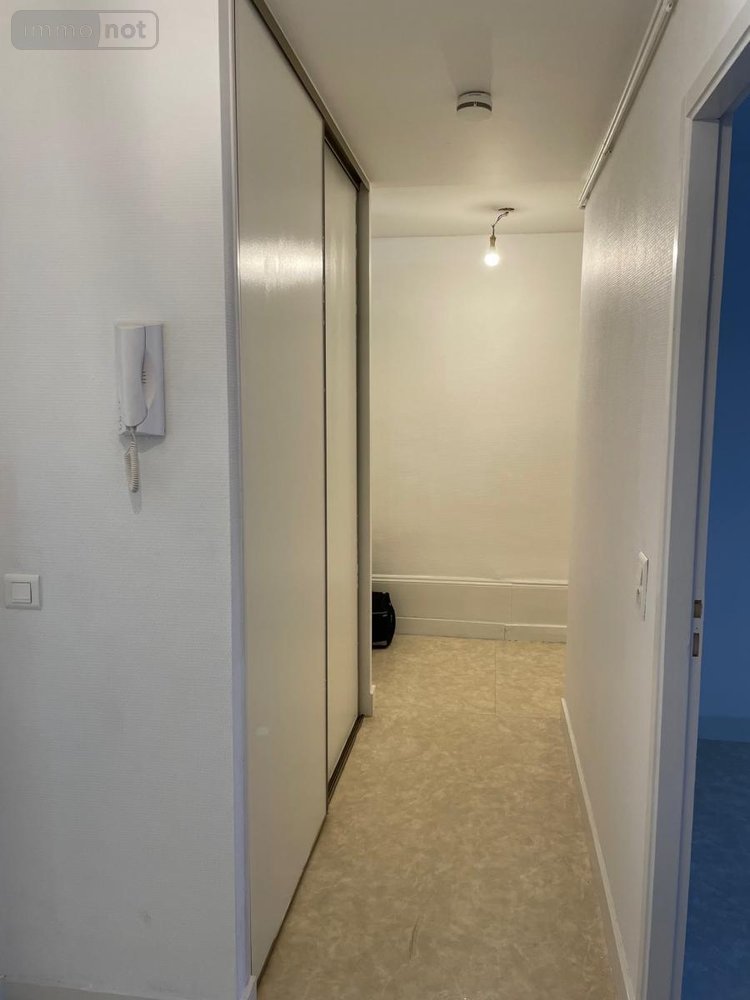 Location appartement Dole 39100 Jura 90 m2 3 pièces 725 euros