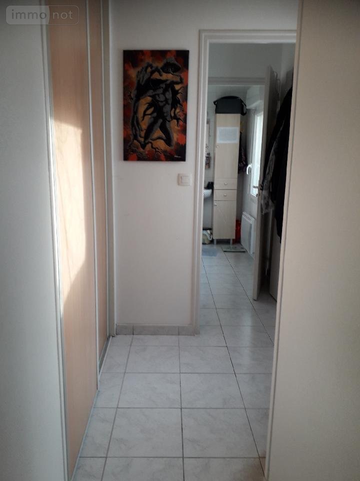 Immeuble a vendre Verrières-en-Anjou 49480 Maine-et-Loire 401 m2  744080 euros